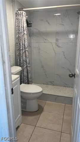 1102 Kanza CT, Lehigh Acres, FL 33936