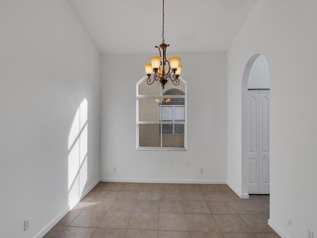 5607 Place Lake Drive, Fort Pierce, FL 34951