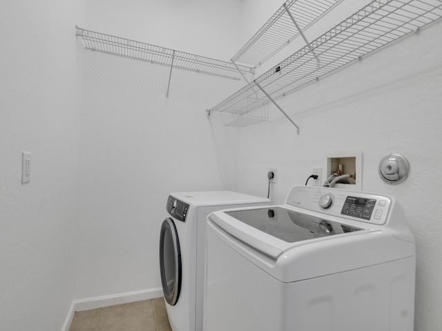 5607 Place Lake Drive, Fort Pierce, FL 34951