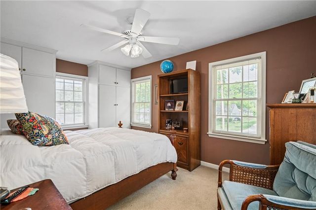 4505 W 77th Street, Prairie Village, KS 66208