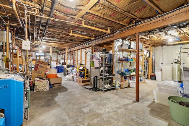 61 Adams Dr, Stow, MA 01775