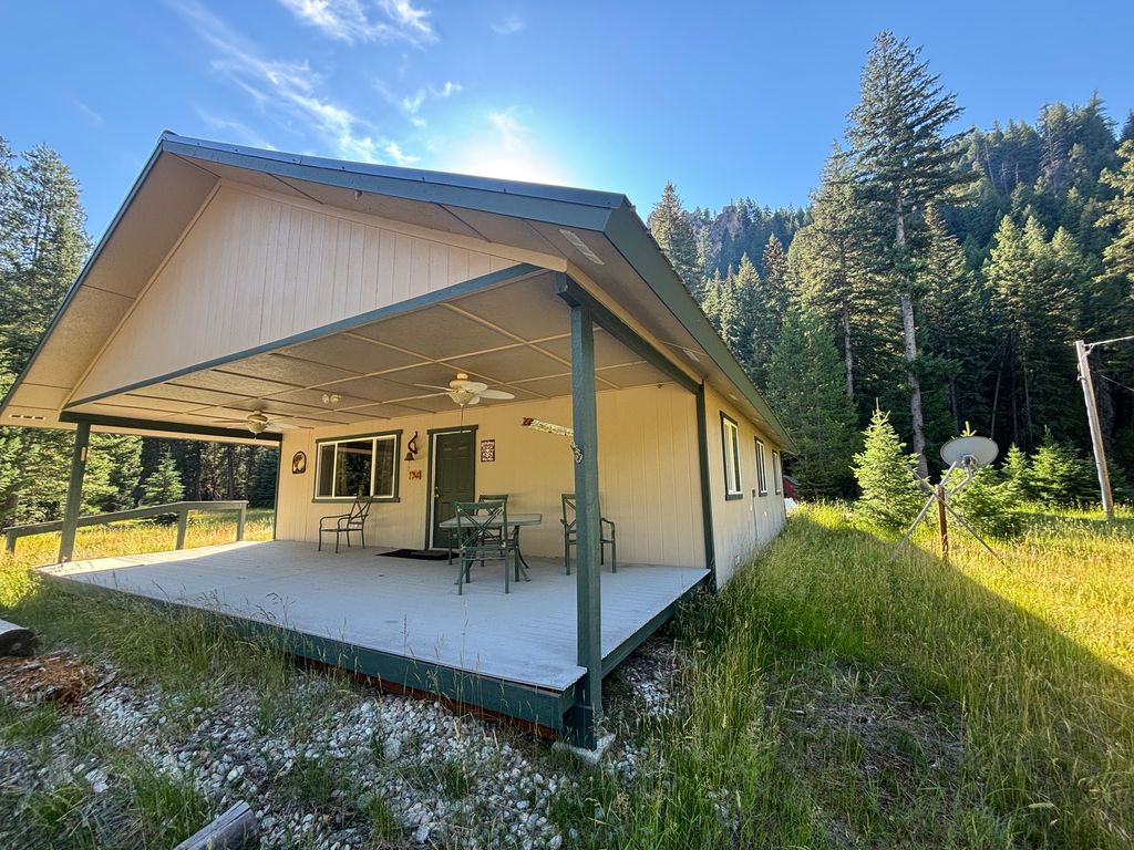 6928 W Fork Rd, Darby, MT 59829 photo 1