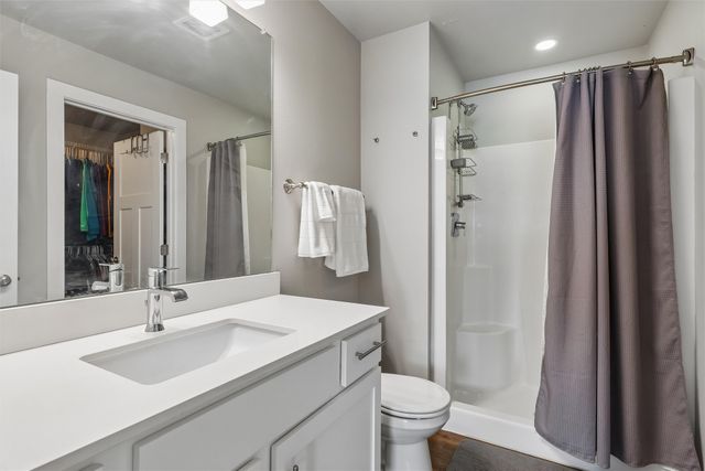 1406 NE Little Beaver Drive, Grimes, IA 50111