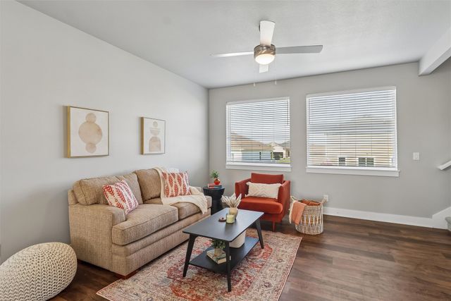 1406 NE Little Beaver Drive, Grimes, IA 50111