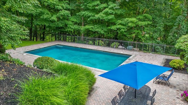 276 Daisy Lane, Carmel, NY 10512