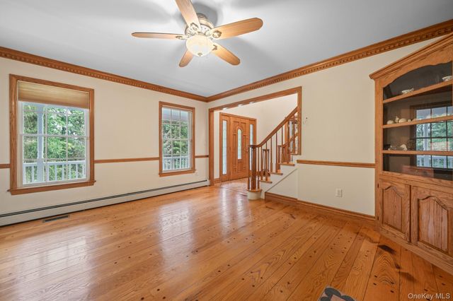 276 Daisy Lane, Carmel, NY 10512