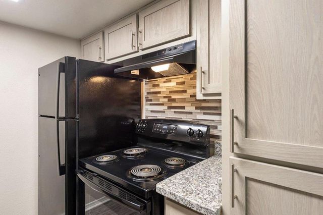 15603 Gulf Freeway 108, Houston, TX 77598