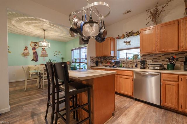 112 Grant ST, Chesapeake, VA 23320
