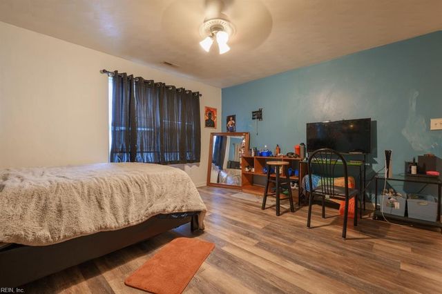 112 Grant ST, Chesapeake, VA 23320