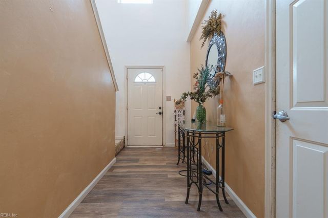 112 Grant ST, Chesapeake, VA 23320