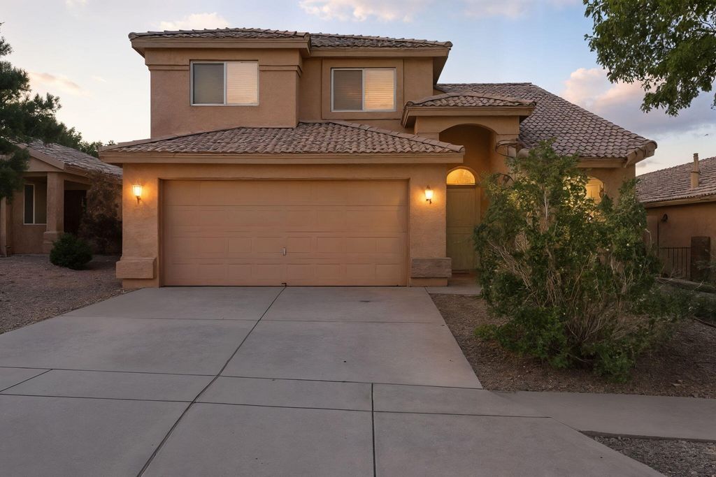 7156 Elk Creek Road NE, Albuquerque, NM 87113