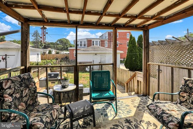 307 N BROBST ST., Shillington, PA 19607