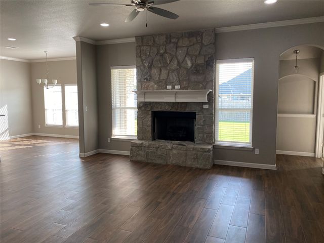 3214 White Horse Drive, Granbury, TX 76049