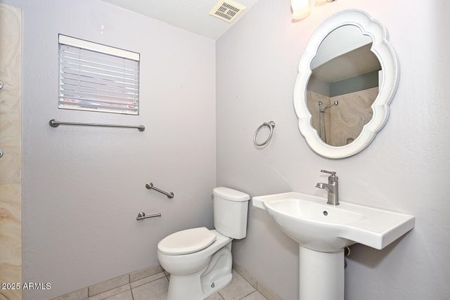 1017 E MONTOYA Lane, Phoenix, AZ 85024