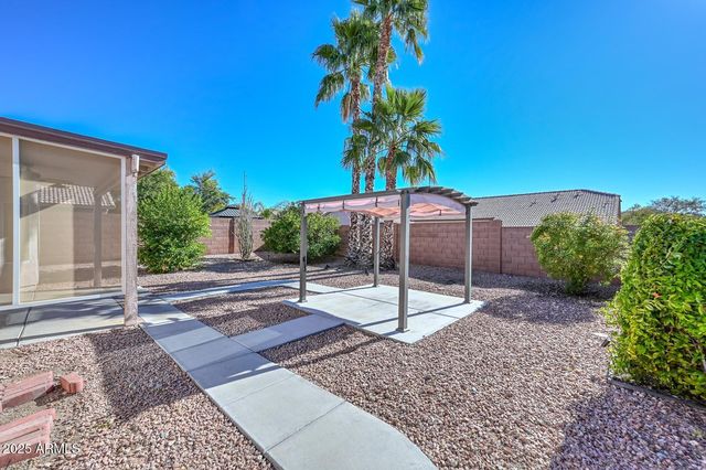 1017 E MONTOYA Lane, Phoenix, AZ 85024