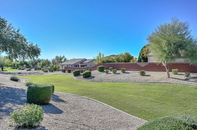 1017 E MONTOYA Lane, Phoenix, AZ 85024