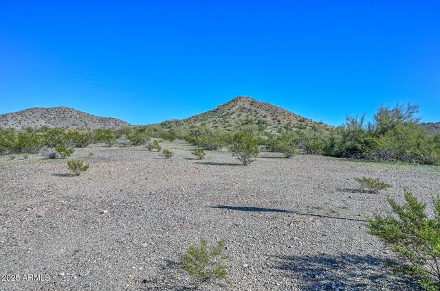 1017 E MONTOYA Lane, Phoenix, AZ 85024