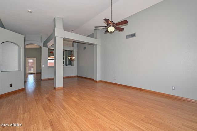 1017 E MONTOYA Lane, Phoenix, AZ 85024