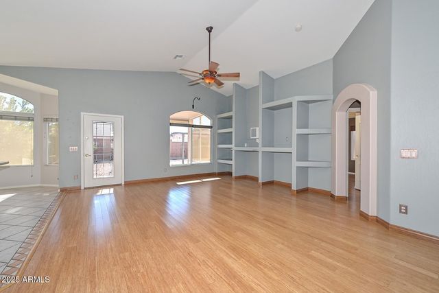 1017 E MONTOYA Lane, Phoenix, AZ 85024