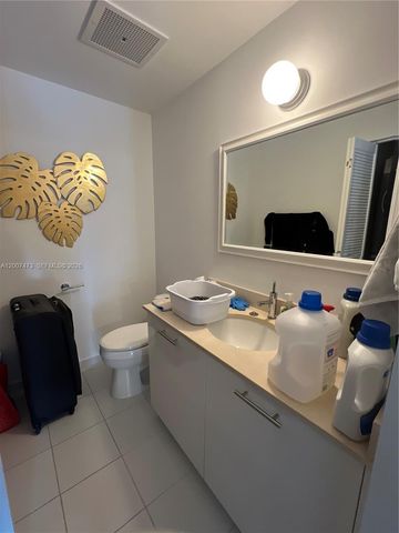 3470 E Coast Ave H0501, Miami, FL 33137