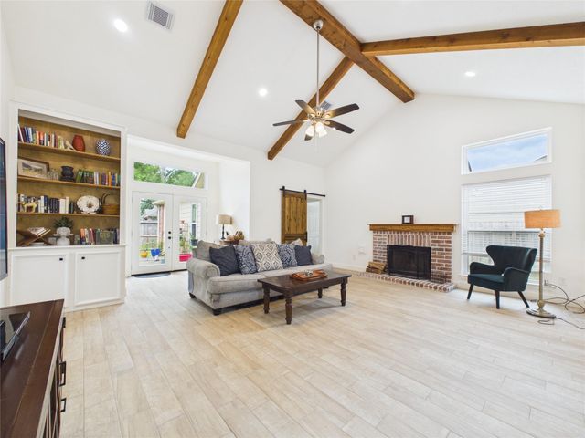 1210 Berkeley Lake Lane, Houston, TX 77062