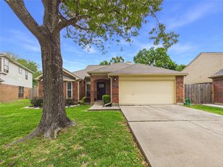 1210 Berkeley Lake Lane, Houston, TX 77062