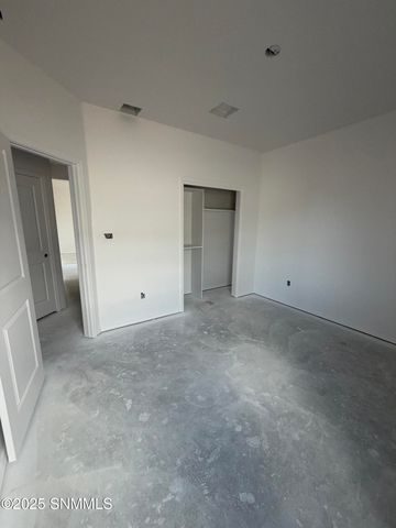 6559 Phoenix St Street, Las Cruces, NM 88012