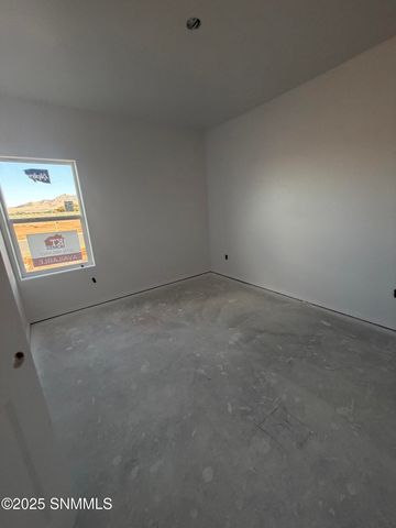 6559 Phoenix St Street, Las Cruces, NM 88012