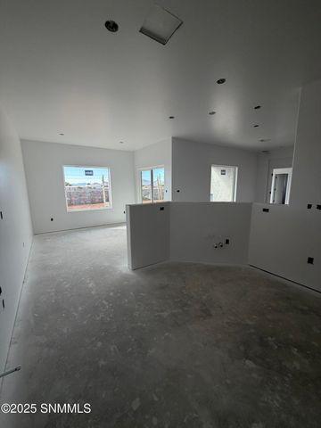 6559 Phoenix St Street, Las Cruces, NM 88012