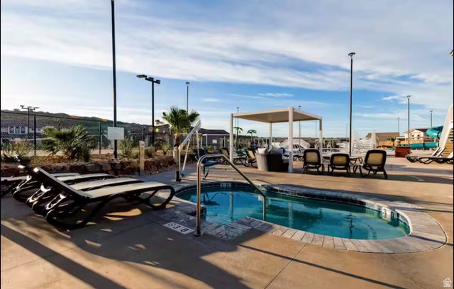 1427 N RUSTICO DR, Washington, UT 84780