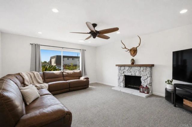1682 E Washington Avenue, Escondido, CA 92027