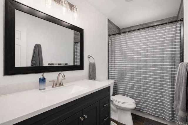 1682 E Washington Avenue, Escondido, CA 92027