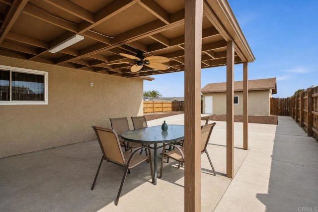 1682 E Washington Avenue, Escondido, CA 92027