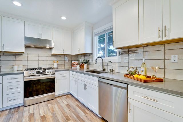 5596 Vassar Drive, San Jose, CA 95118