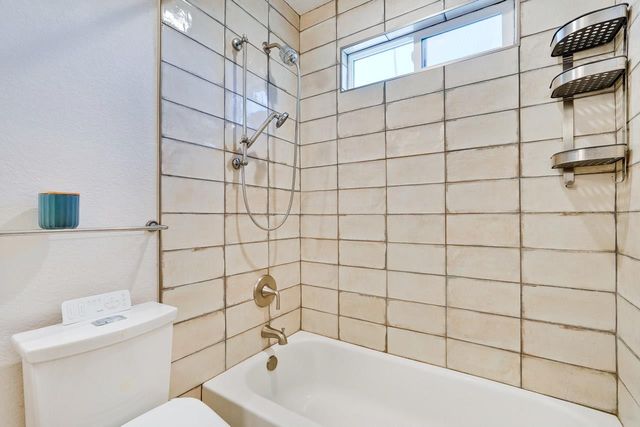 5596 Vassar Drive, San Jose, CA 95118