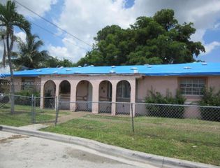 2800 NW 9th Place, Fort Lauderdale, FL 33311