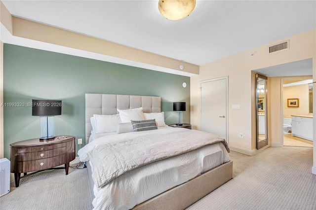 20000 E Country Club Drive 508, Aventura, FL 33180