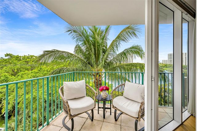 20000 E Country Club Drive 508, Aventura, FL 33180
