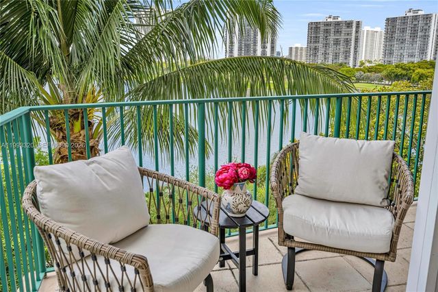 20000 E Country Club Drive 508, Aventura, FL 33180