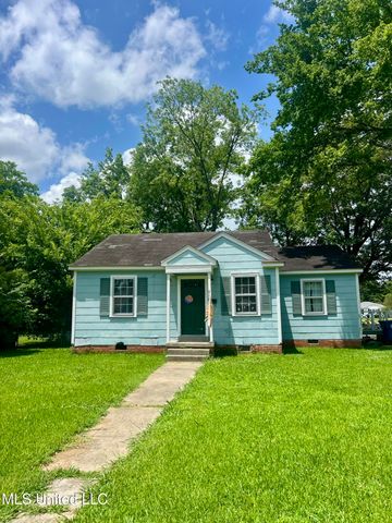 800 Deering Street, Cleveland, MS 38732
