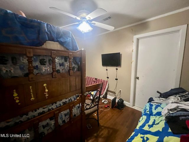 800 Deering Street, Cleveland, MS 38732