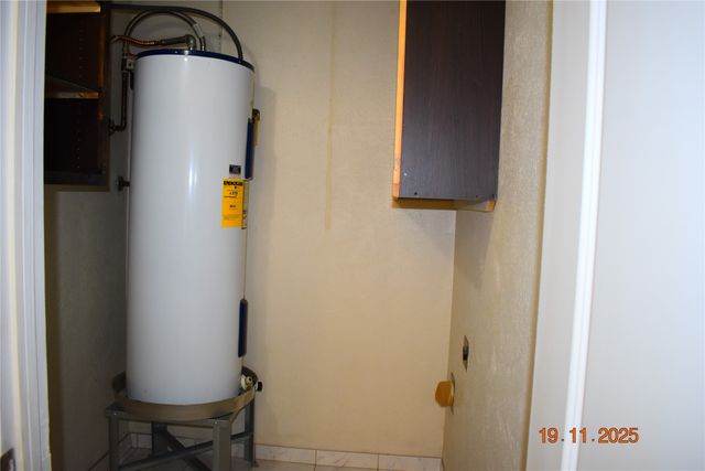 2423 Overbrook Drive, Arlington, TX 76014