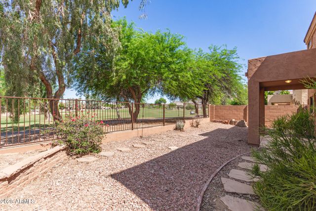 7029 S GOLFSIDE Lane, Phoenix, AZ 85042
