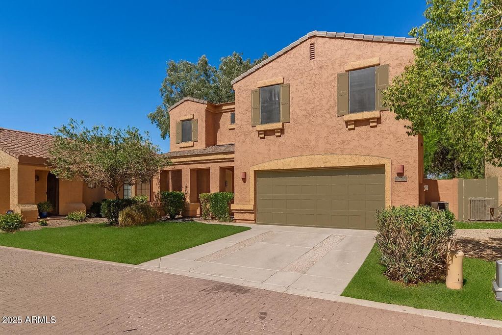 7029 S GOLFSIDE Lane, Phoenix, AZ 85042