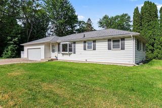 2705 Washington Street, Midland, MI 48642