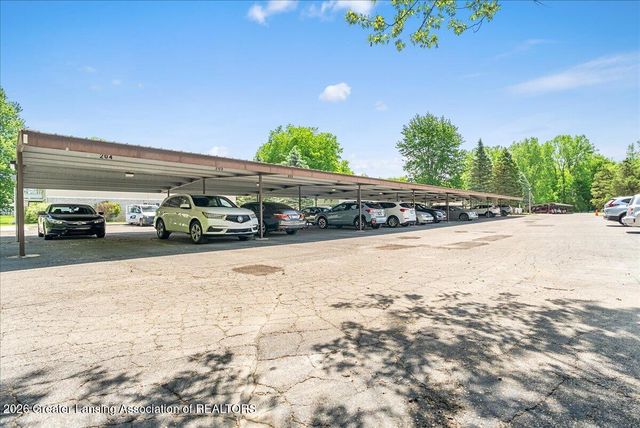 4452 Cricket Ridge Drive 204, Holt, MI 48842