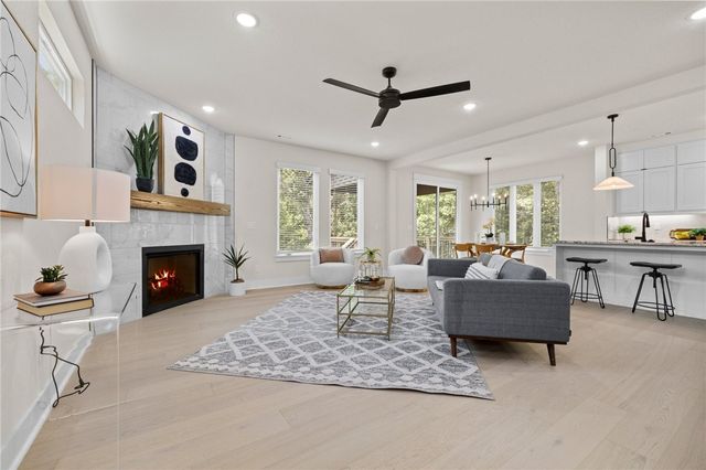 30 Cromer Drive, Bella Vista, AR 72715