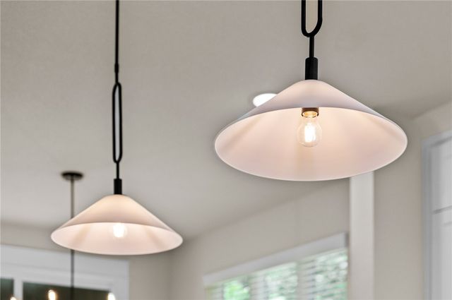 30 Cromer Drive, Bella Vista, AR 72715