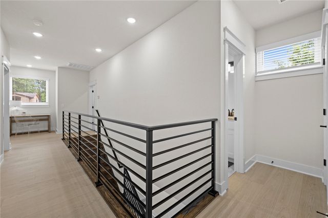 30 Cromer Drive, Bella Vista, AR 72715