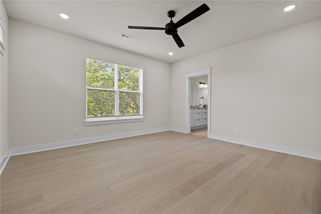 30 Cromer Drive, Bella Vista, AR 72715